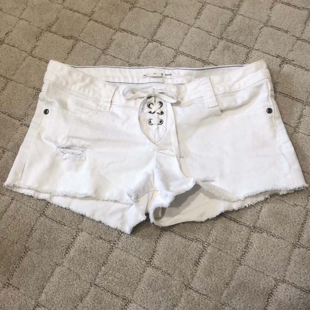 🕊 Tie Up Shorts